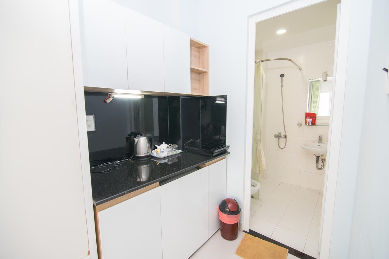 Reddoorz Near Sc Vivocity Mall 2 Хошимин Экстерьер фото