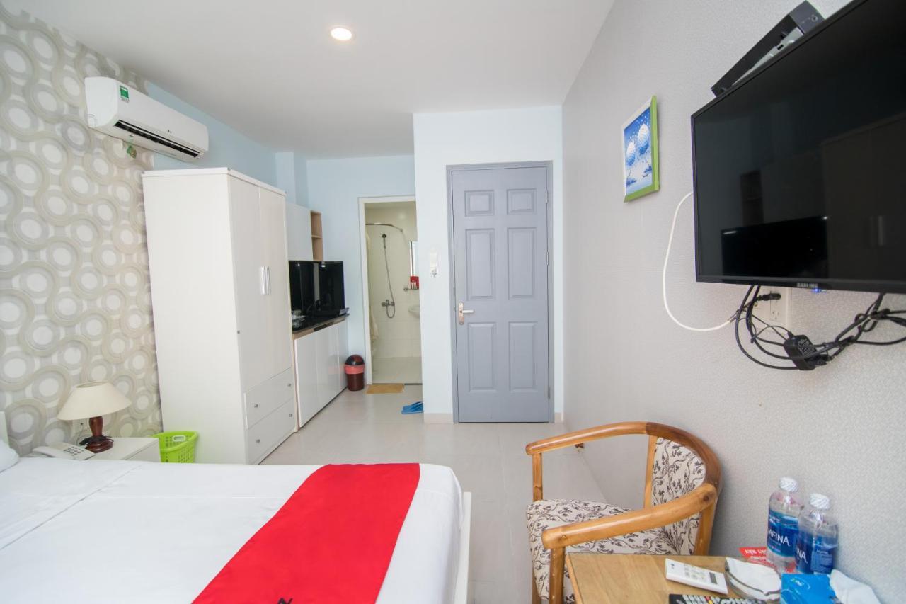 Reddoorz Near Sc Vivocity Mall 2 Хошимин Экстерьер фото